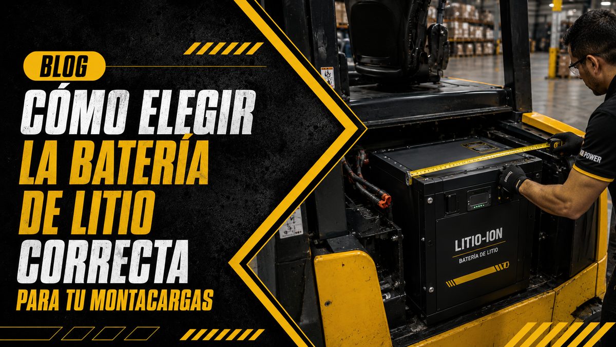 Técnico de AYRISA midiendo el compartimento de batería de un montacargas eléctrico